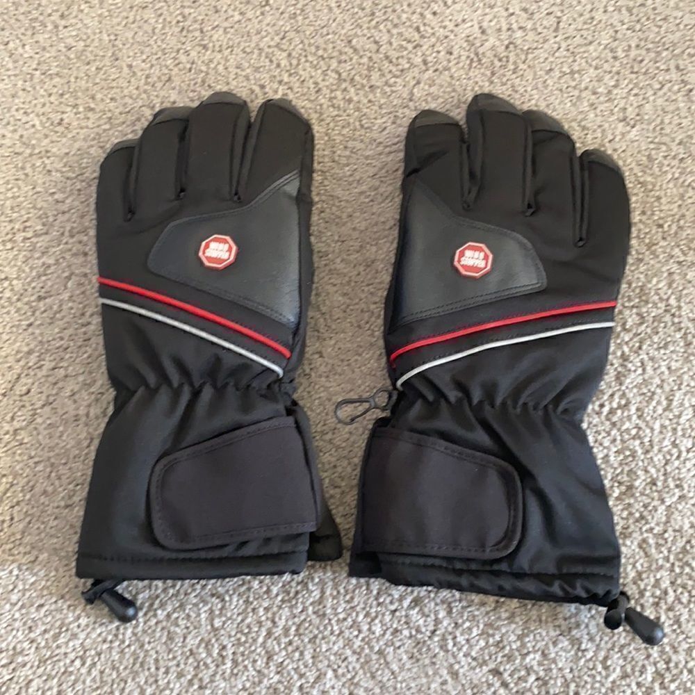 Winter Gloves Black Size L NWT